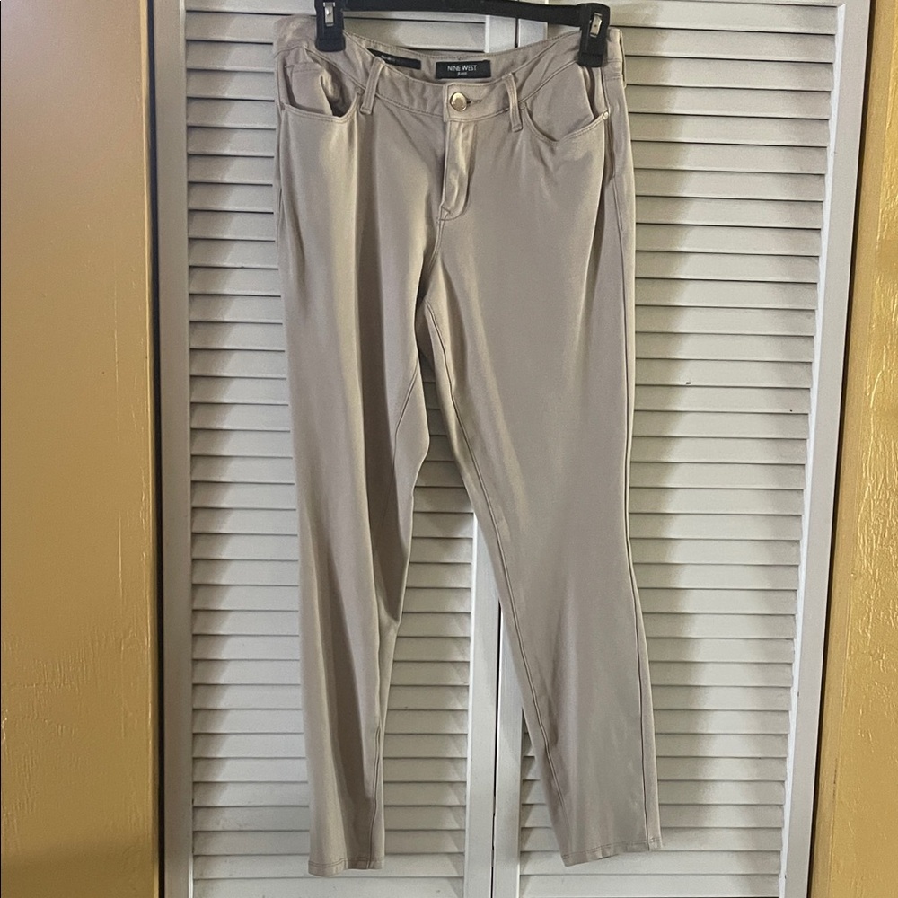 New York & Company Women's Tan Skinny Jeans